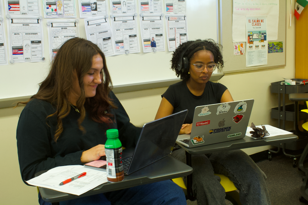 Students make travel brochure for Spanish II assignment